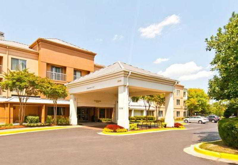 Готель Courtyard Memphis East/Bill Morris Parkway Екстер'єр фото